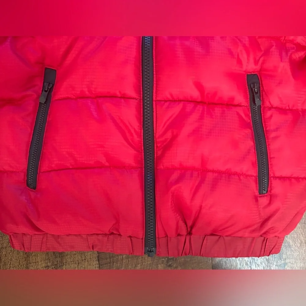air Jordan full zip winter puffer jacket/coat with hood Size small 8-10 years